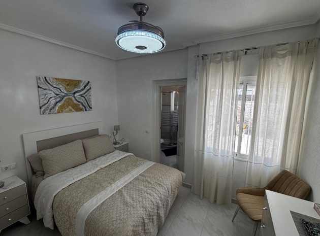 Wiederverkauf - Bungalow - Ciudad Quesada - pueblo bravo