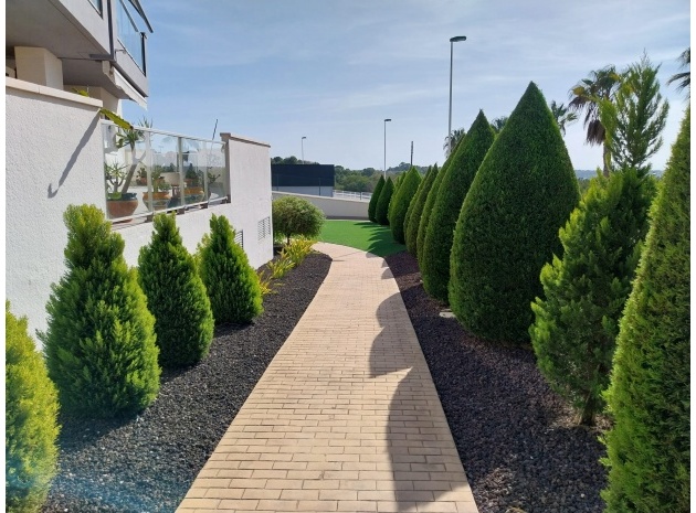 Resale - Apartment - Villamartin - La Fuente