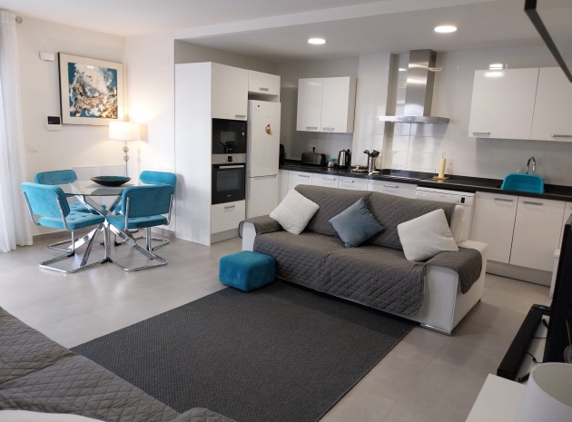 Resale - Apartment - Villamartin - La Fuente