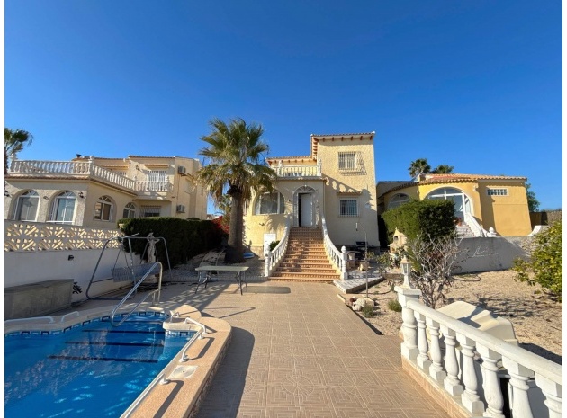 Resale - Villa - Villamartin - el presidente