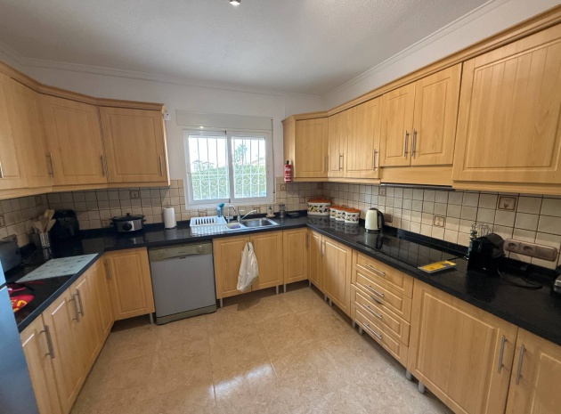 Resale - Villa - Villamartin - el presidente