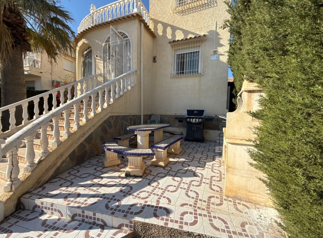 Resale - Villa - Villamartin - el presidente