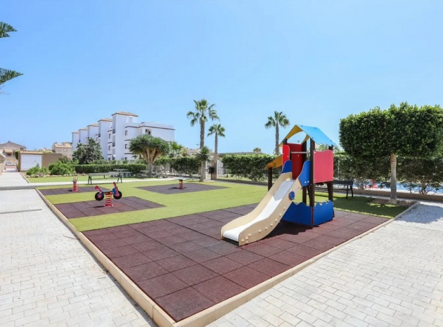 Resale - Apartment - Punta Prima - La Cinuelica