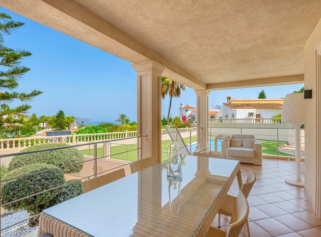 Resale - Villa - Benissa