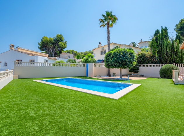 Resale - Villa - Benissa