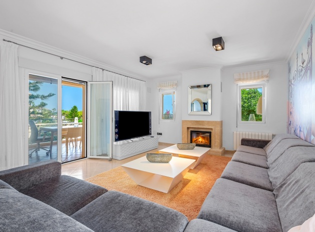 Resale - Villa - Benissa