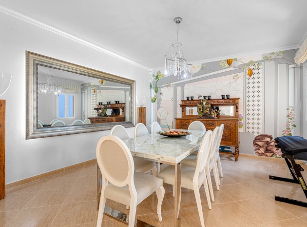 Resale - Villa - Benissa