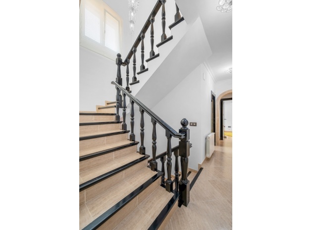 Resale - Villa - Benissa