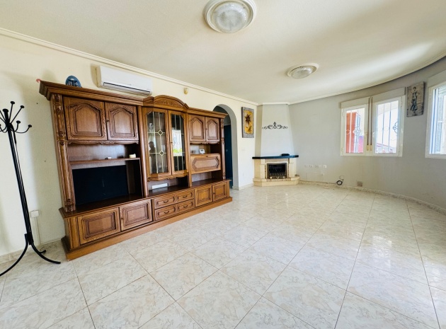 Återförsäljning - Villa - Ciudad Quesada