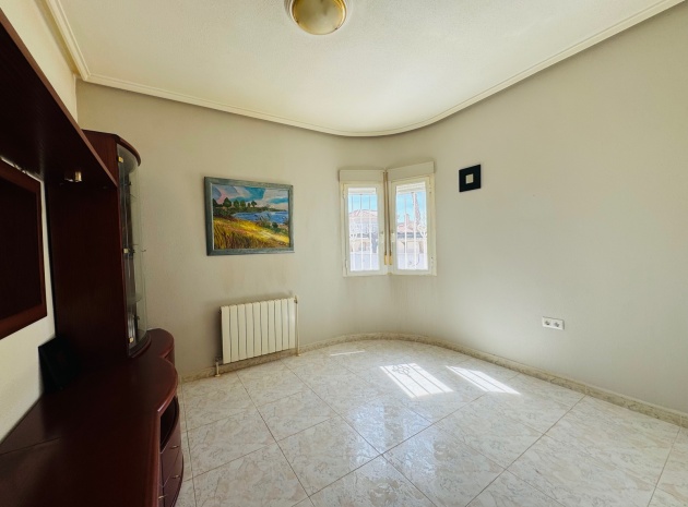 Återförsäljning - Villa - Ciudad Quesada