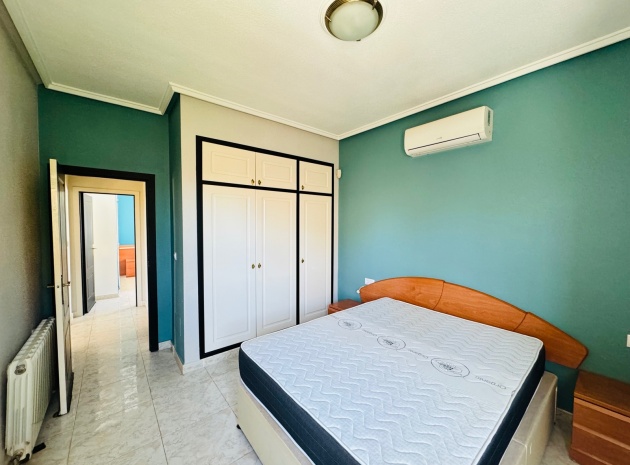 Återförsäljning - Villa - Ciudad Quesada