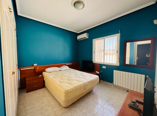 Återförsäljning - Villa - Ciudad Quesada