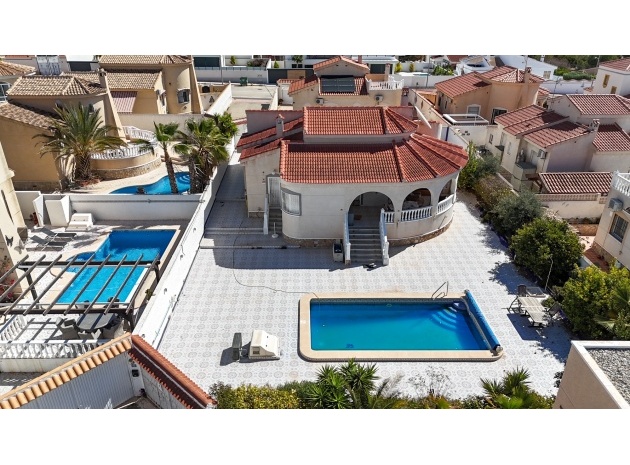 Återförsäljning - Villa - Ciudad Quesada