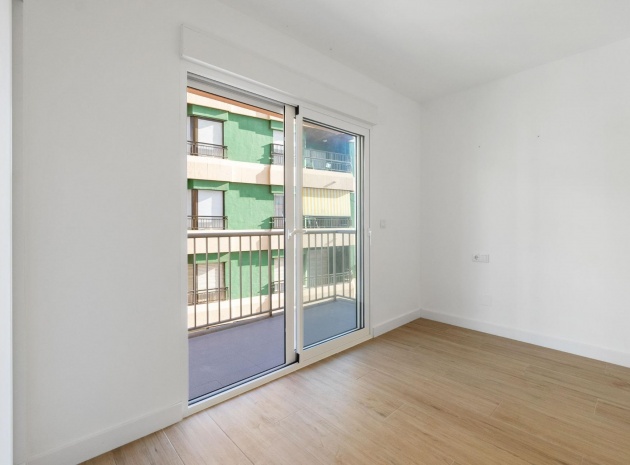 Resale - Apartment - Torrevieja - Beachside Torrevieja