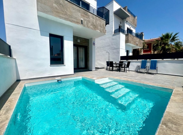 Wiederverkauf - Villa - Torrevieja - torreta