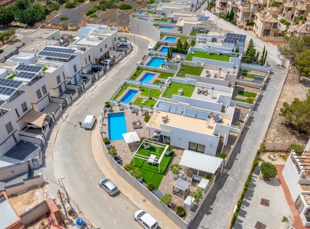 Wiederverkauf - Villa - Villamartin - PAU 26