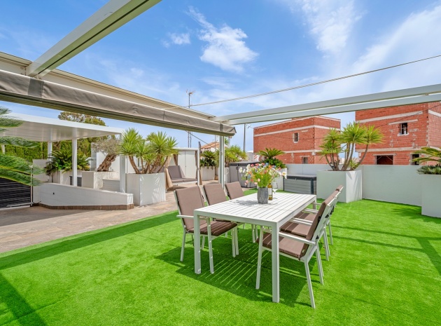 Wiederverkauf - Villa - Villamartin - PAU 26