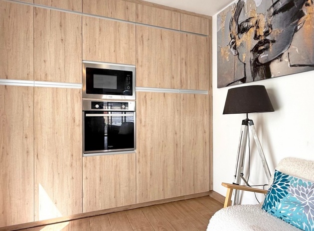 Resale - Villa - Villamartin - rioja