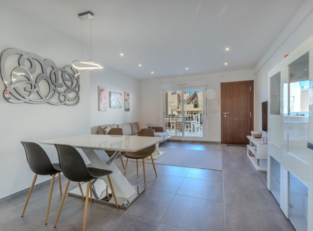 Wiederverkauf - Wohnung - Torrevieja - Aguas Nuevas