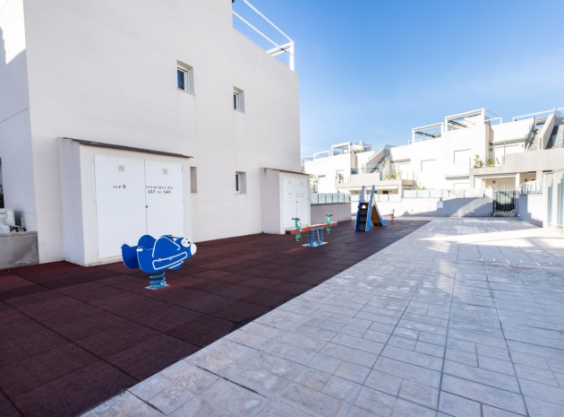Wiederverkauf - Wohnung - Torrevieja - Aguas Nuevas