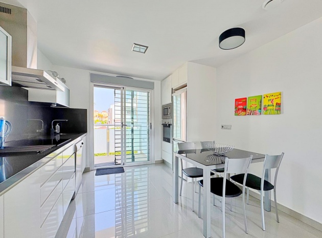 Wiederverkauf - Wohnung - Punta Prima - la cenula