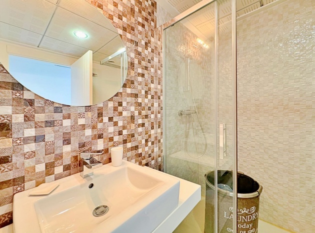 Wiederverkauf - Wohnung - Punta Prima - la cenula