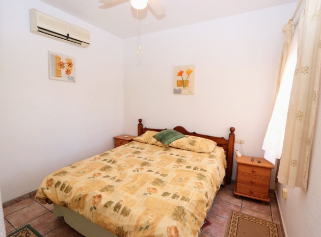 Wiederverkauf - Villa - Playa Flamenca - La Pinada