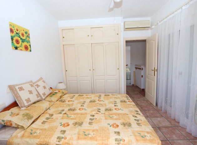 Wiederverkauf - Villa - Playa Flamenca - La Pinada