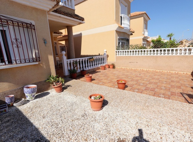 Wiederverkauf - Villa - Playa Flamenca - La Pinada