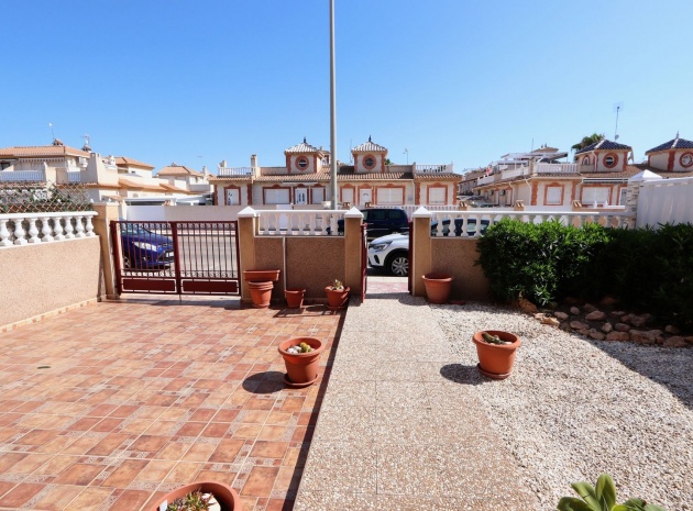 Wiederverkauf - Villa - Playa Flamenca - La Pinada