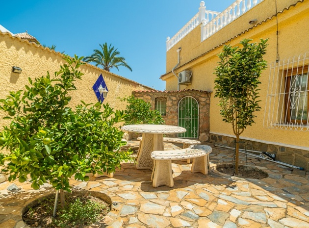 Återförsäljning - Villa - Torrevieja - la siesta