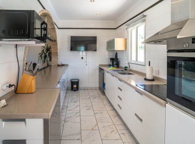 Återförsäljning - Villa - Torrevieja - la siesta