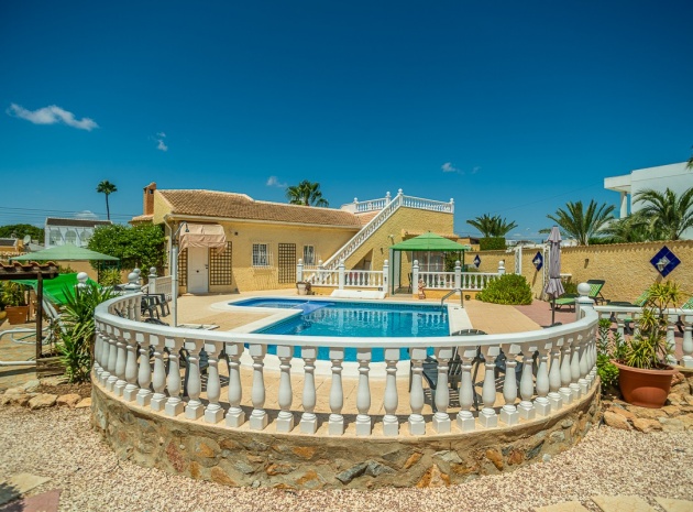 Återförsäljning - Villa - Torrevieja - la siesta