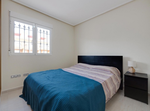 Återförsäljning - Lägenhet - Villamartin - Los Dolses