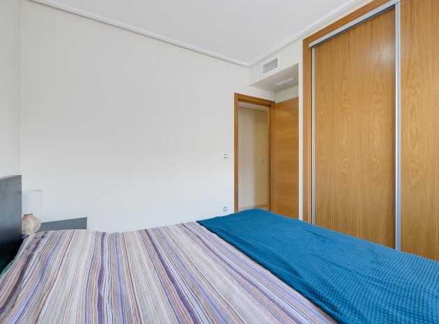 Återförsäljning - Lägenhet - Villamartin - Los Dolses