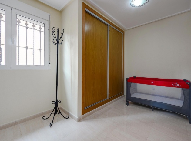 Återförsäljning - Lägenhet - Villamartin - Los Dolses