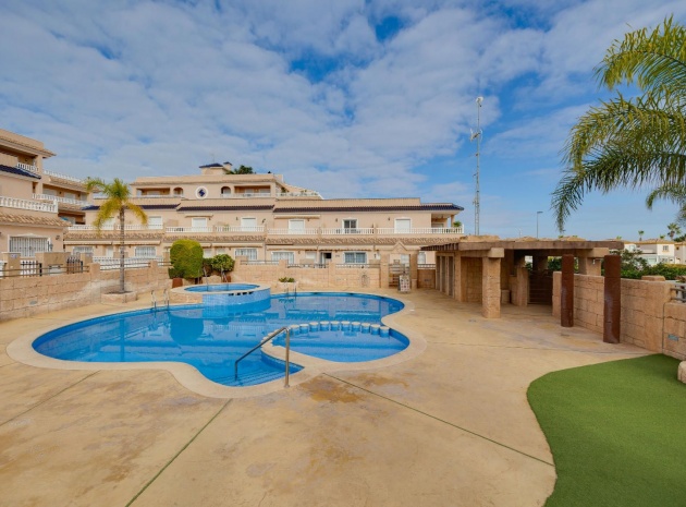 Återförsäljning - Lägenhet - Villamartin - Los Dolses