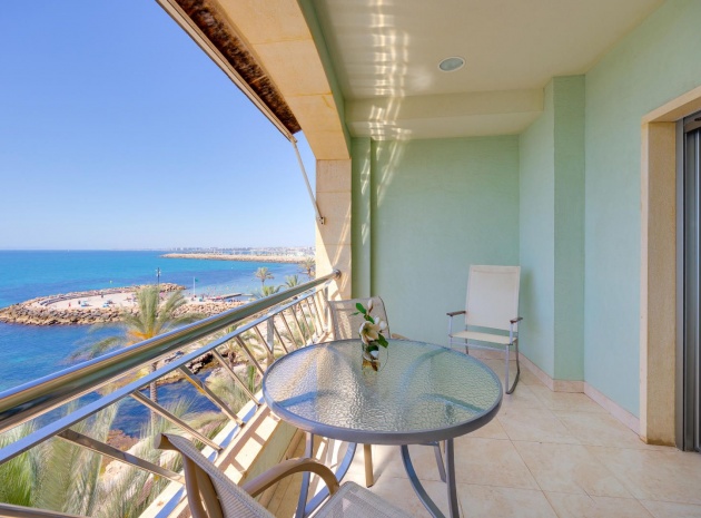 Revente - Appartement - Torrevieja - 1st line to the sea