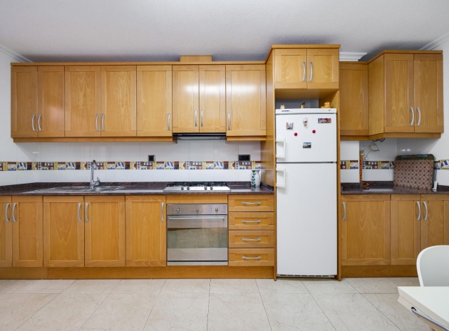 Revente - Appartement - Torrevieja - 1st line to the sea