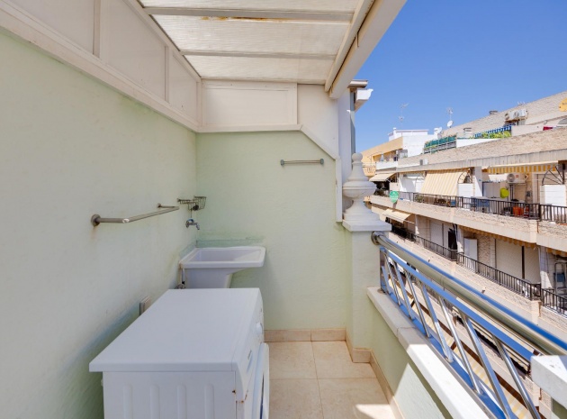 Revente - Appartement - Torrevieja - 1st line to the sea