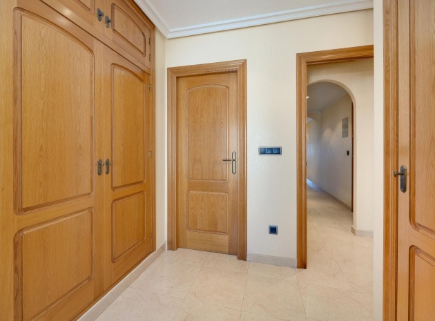 Revente - Appartement - Torrevieja - 1st line to the sea