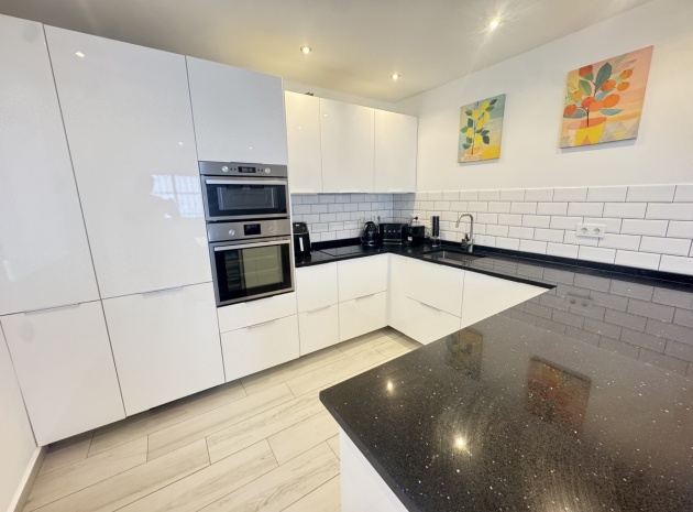 Resale - Villa - Villamartin - Blue Lagoon