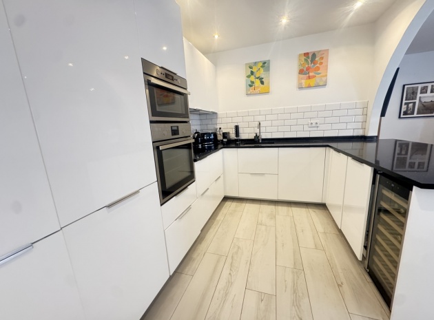 Resale - Villa - Villamartin - Blue Lagoon