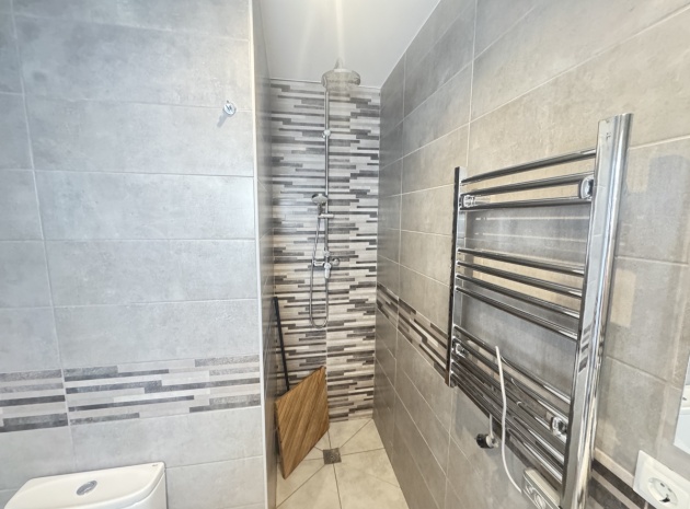 Resale - Villa - Villamartin - Blue Lagoon