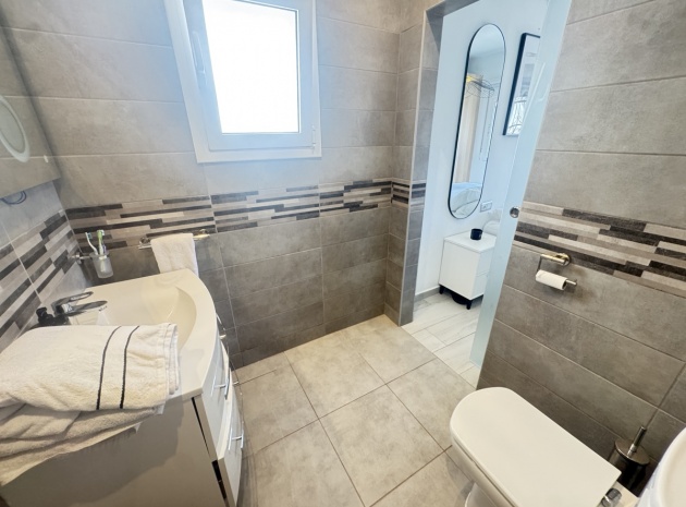 Resale - Villa - Villamartin - Blue Lagoon