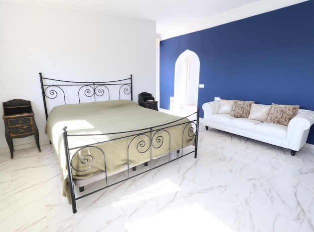 Wiederverkauf - Villa - Villamartin