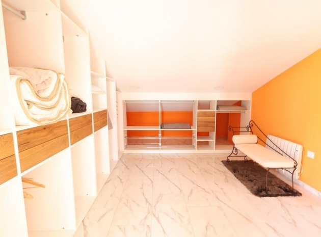 Wiederverkauf - Villa - Villamartin