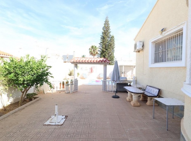 Wederverkoop - Villa - Torrevieja - la siesta