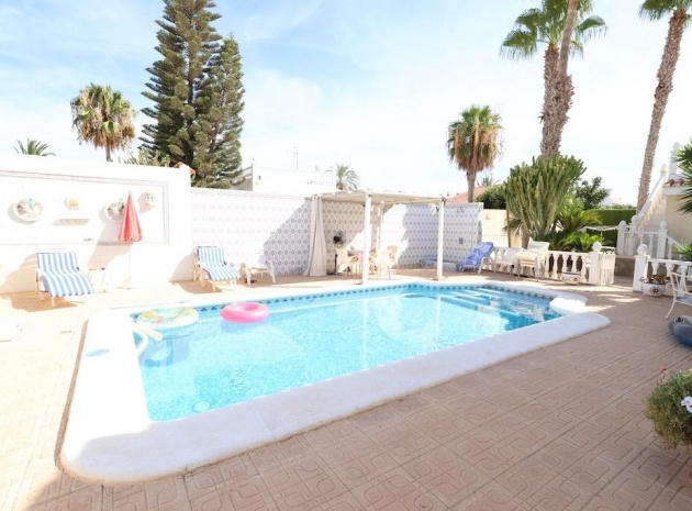 Wederverkoop - Villa - Torrevieja - la siesta