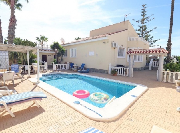 Wederverkoop - Villa - Torrevieja - la siesta